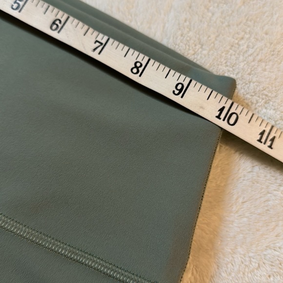 Lululemon Align Pant 25" Size 2 - Picture 8 of 12